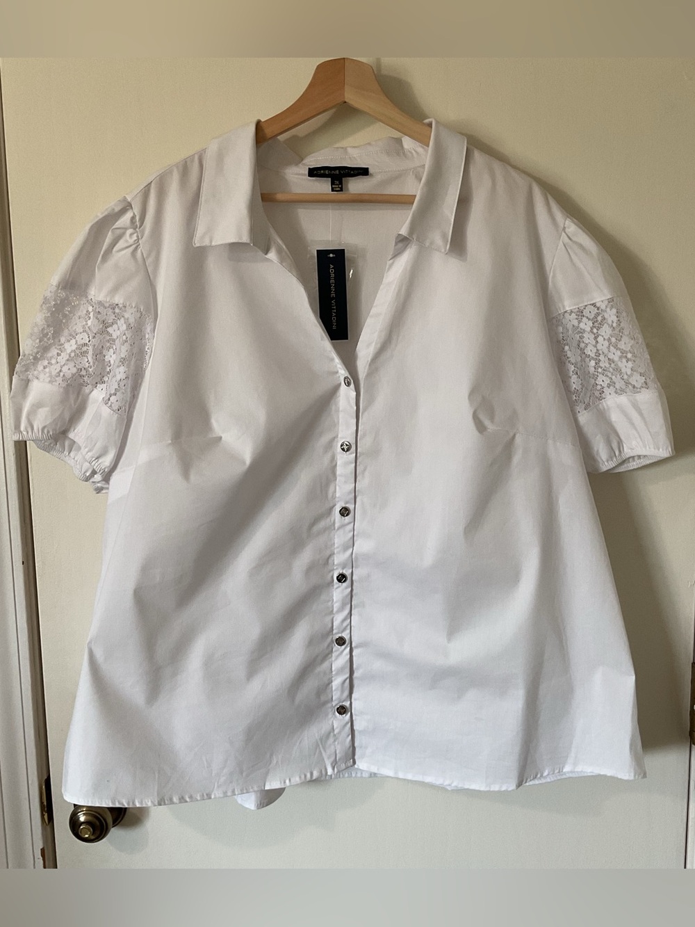 Adrienne Vittadini White Short-Sleeve Button-up Puff Sleeves w/ Lace Detail 3X